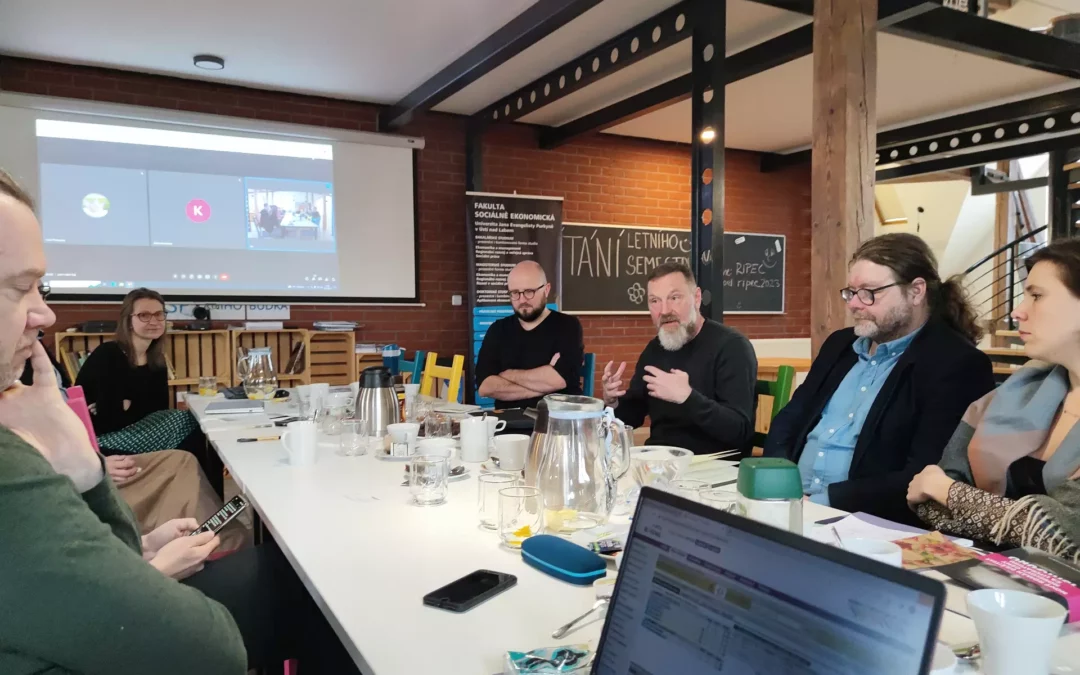 Ústecký kraj a univerzita J. E. Purkyně chtějí do proměny regionu zapojit tvůrčí talenty i vzdělané obyvatele